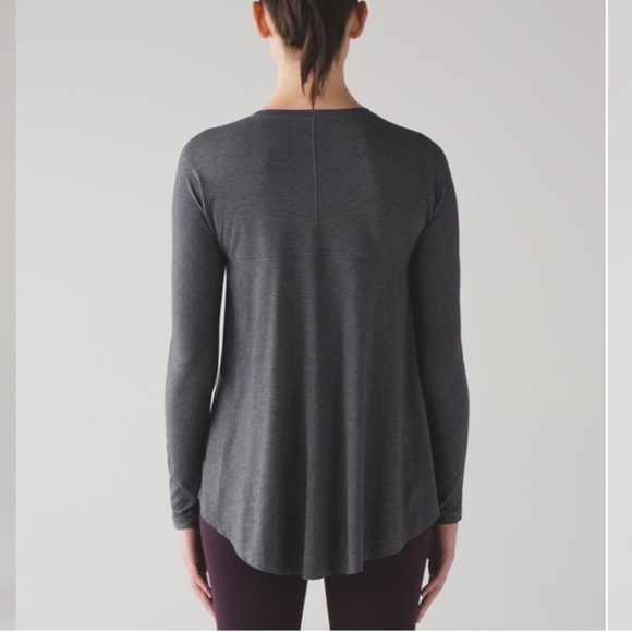 Lululemon Acadia Gray High Low Long Sleeve Top - Picture 5 of 13
